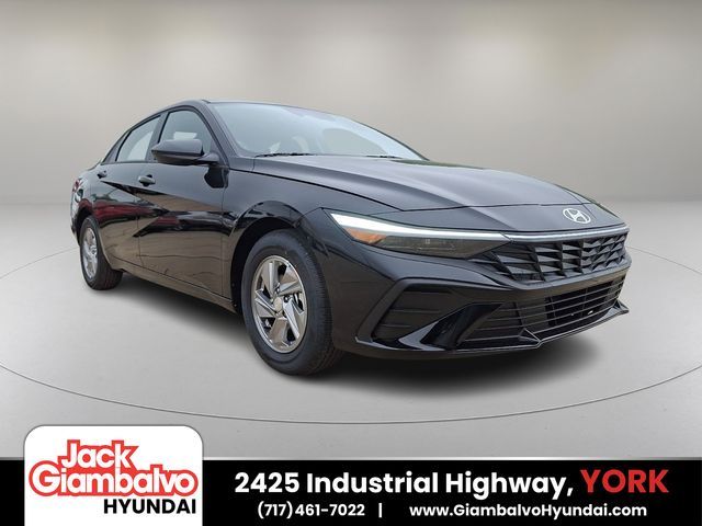 2026 Hyundai Elantra SE