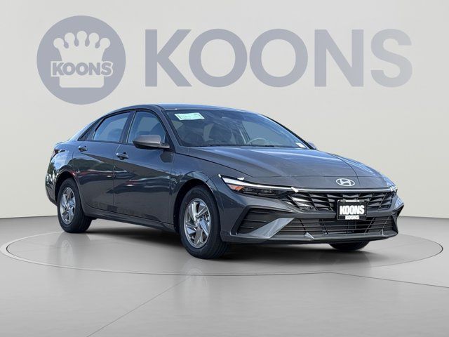 2026 Hyundai Elantra SE
