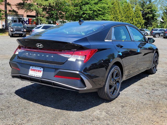 2026 Hyundai Elantra SEL Sport Premium