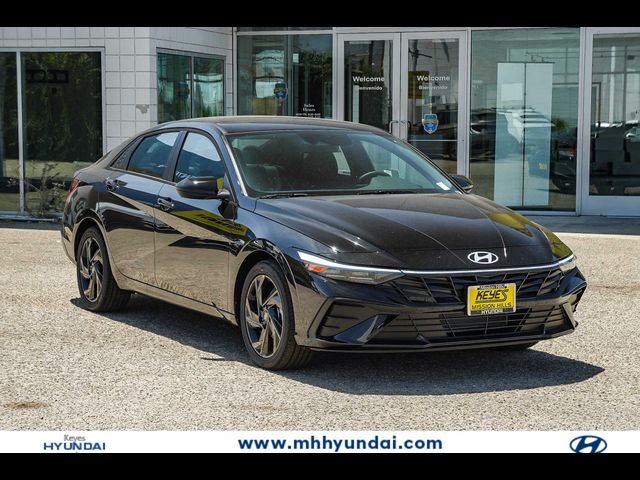 2026 Hyundai Elantra SEL Sport Plus