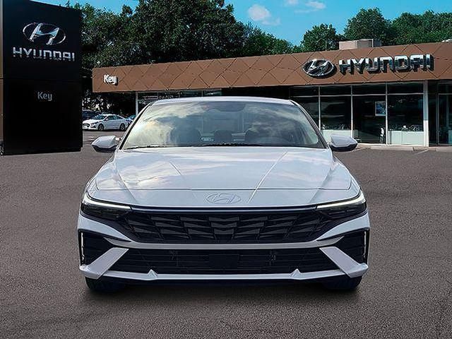 2026 Hyundai Elantra Hybrid Limited