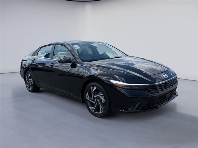 2026 Hyundai Elantra Hybrid Limited
