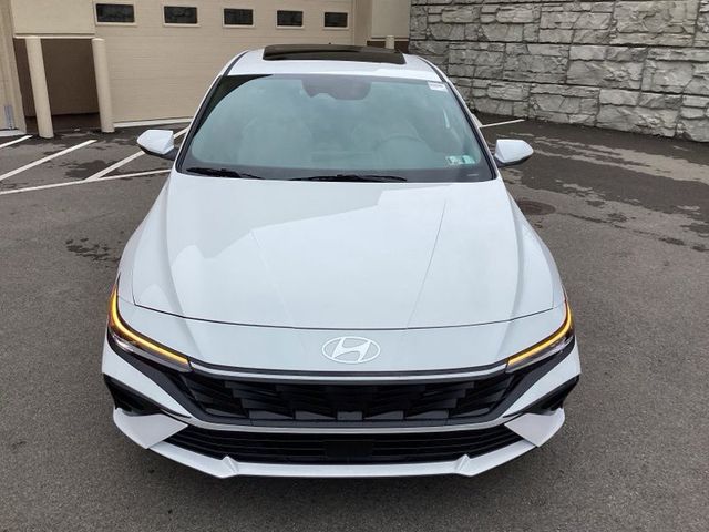 2026 Hyundai Elantra Hybrid Limited