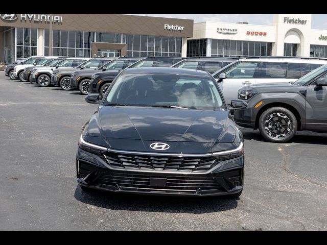 2026 Hyundai Elantra Hybrid Limited