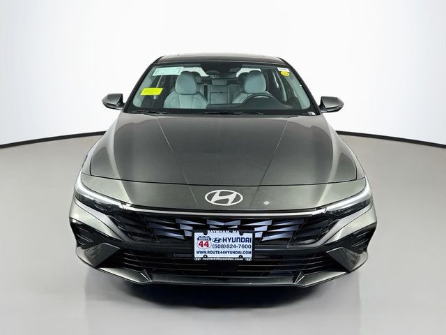 2026 Hyundai Elantra Hybrid Limited