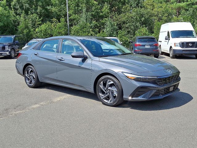 2026 Hyundai Elantra Hybrid Limited