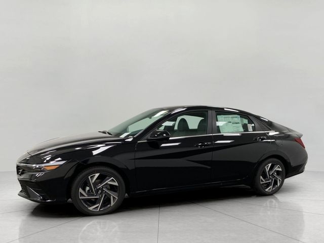 2026 Hyundai Elantra Hybrid Limited