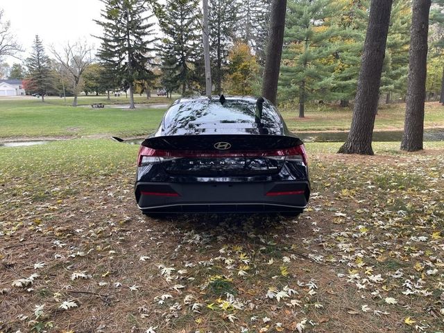 2026 Hyundai Elantra Hybrid SEL Sport