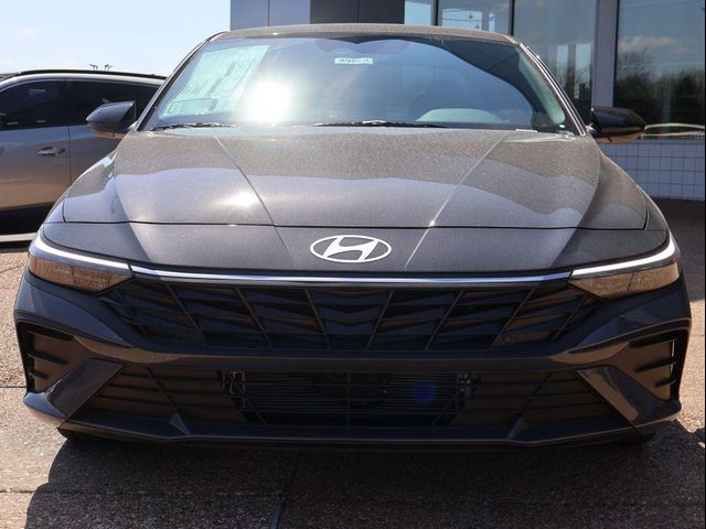 2026 Hyundai Elantra Hybrid SEL Sport