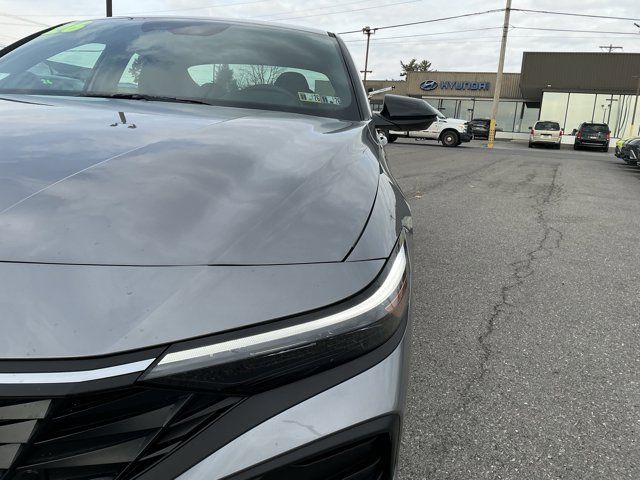 2026 Hyundai Elantra Hybrid SEL Sport