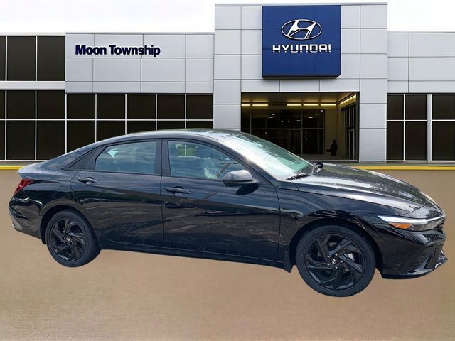 2026 Hyundai Elantra Hybrid SEL Sport