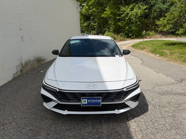 2026 Hyundai Elantra Hybrid SEL Sport