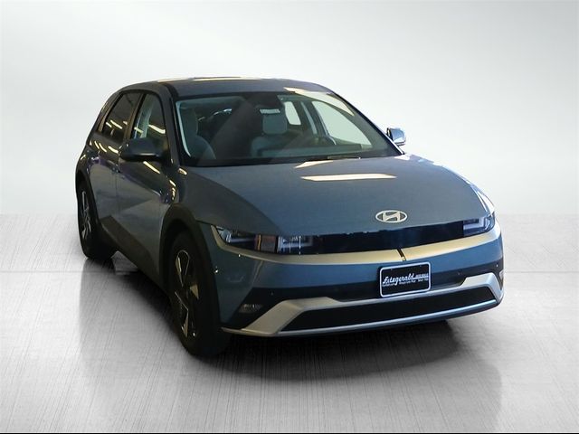 2026 Hyundai IONIQ 5 SE