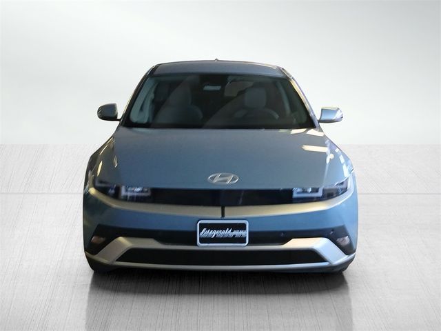 2026 Hyundai IONIQ 5 SE