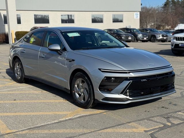 2026 Hyundai Sonata SE