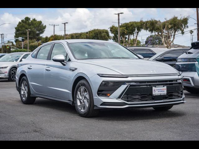 2026 Hyundai Sonata SE