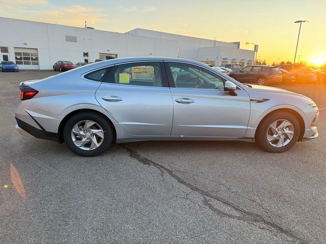 2026 Hyundai Sonata SE