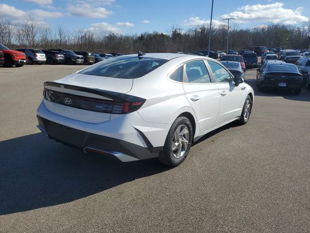 2026 Hyundai Sonata SE