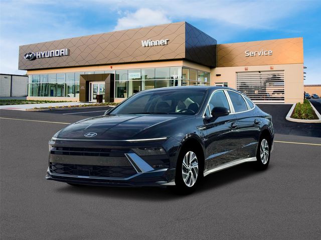 2026 Hyundai Sonata Hybrid Blue