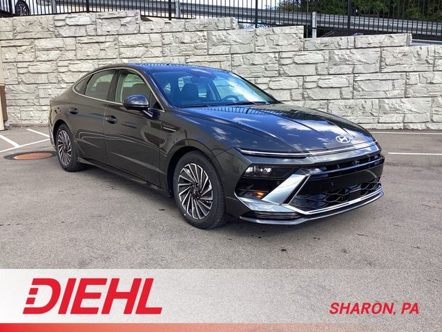 2026 Hyundai Sonata Hybrid Limited