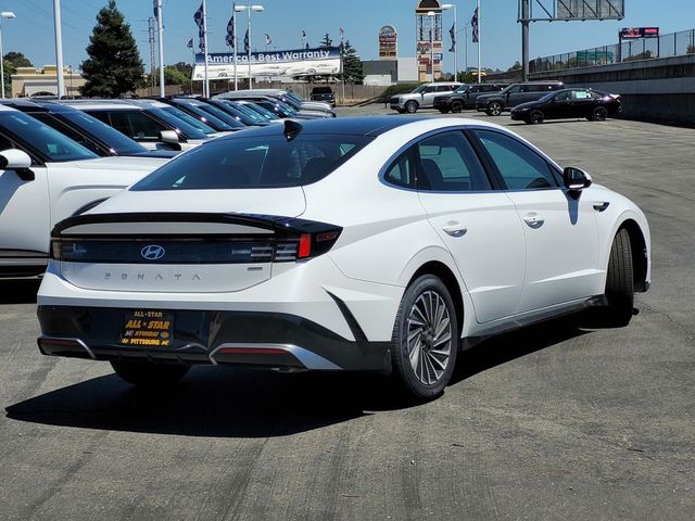 2026 Hyundai Sonata Hybrid SEL
