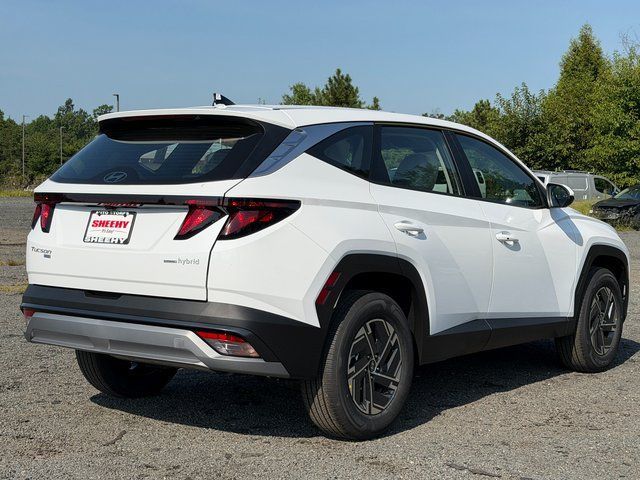 2026 Hyundai Tucson Hybrid Blue SE