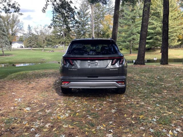 2026 Hyundai Tucson Hybrid Limited
