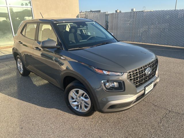2026 Hyundai Venue SE