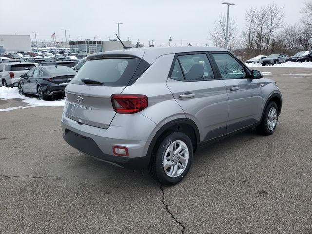 2026 Hyundai Venue SE