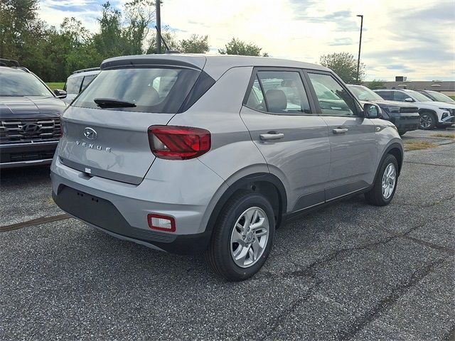 2026 Hyundai Venue SE
