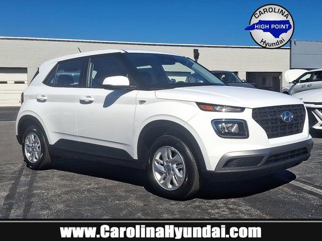 2026 Hyundai Venue SE
