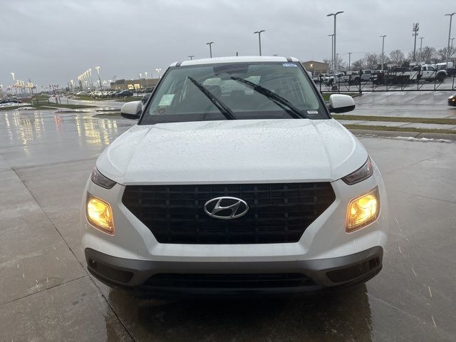 2026 Hyundai Venue SE