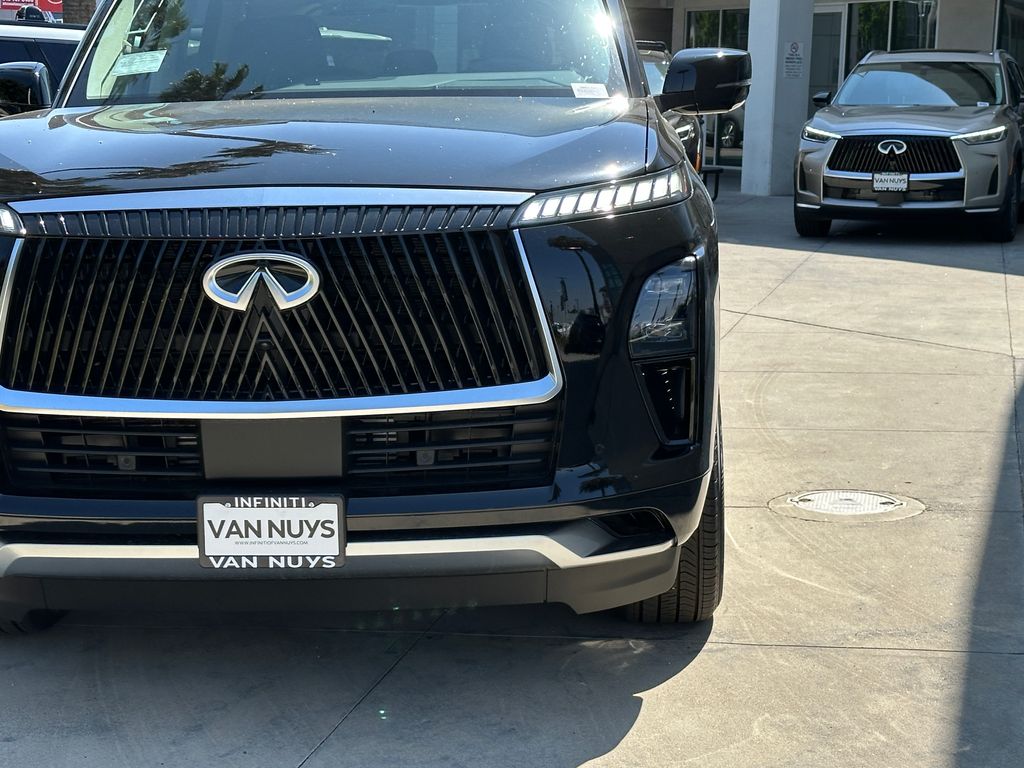 New INFINITI QX56 For Sale in Van Nuys, CA | Auto Navigator