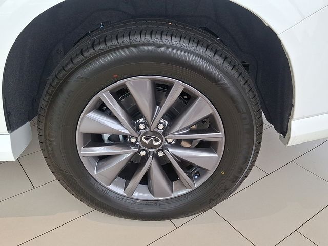 2026 INFINITI QX80 PURE