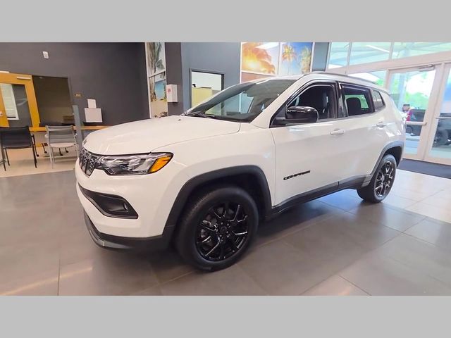 2026 Jeep Compass Latitude Altitude