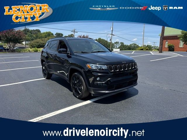 2026 Jeep Compass Latitude Altitude