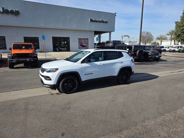 2026 Jeep Compass Latitude Altitude