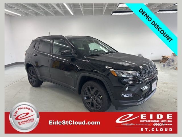 2026 Jeep Compass Latitude Altitude