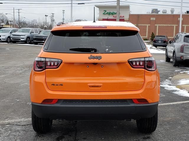 2026 Jeep Compass Latitude Altitude