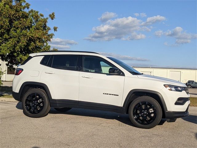 2026 Jeep Compass Latitude Altitude