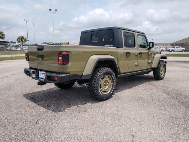 2026 Jeep Gladiator Convoy