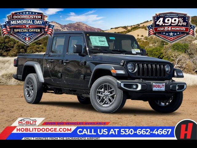 2026 Jeep Gladiator Sport
