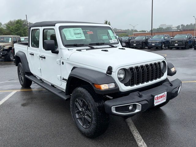 2026 Jeep Gladiator Sport