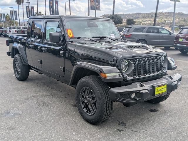2026 Jeep Gladiator Sport S