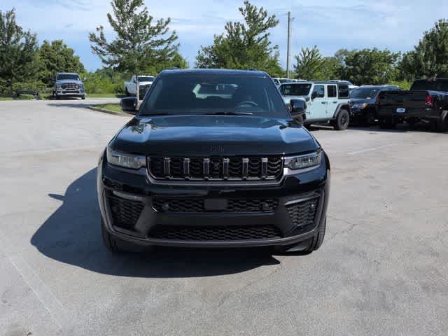 2026 Jeep Grand Cherokee 85th Anniversary Edition