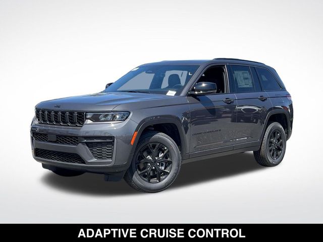 2026 Jeep Grand Cherokee Laredo Altitude