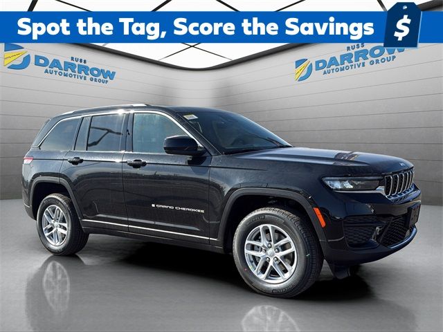 2026 Jeep Grand Cherokee Laredo