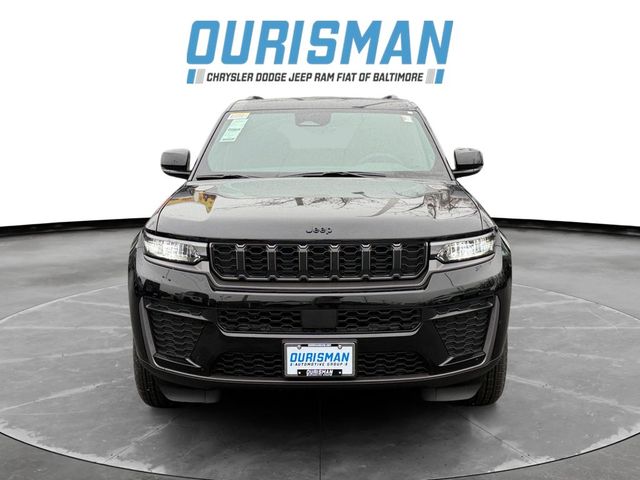 2026 Jeep Grand Cherokee Laredo Altitude