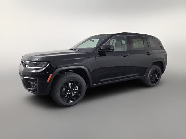 2026 Jeep Grand Cherokee Laredo Altitude