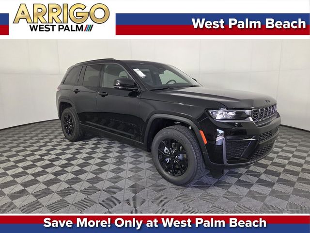 2026 Jeep Grand Cherokee Laredo Altitude